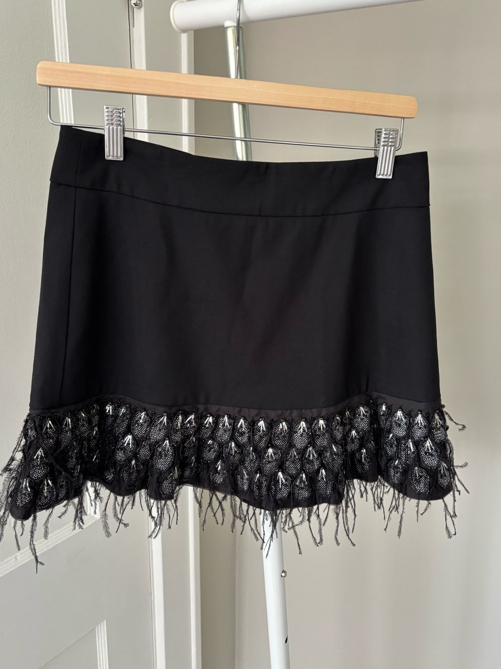 Alice + Olivia Black Mini Skirt with Fringe Embellishment Sz 2